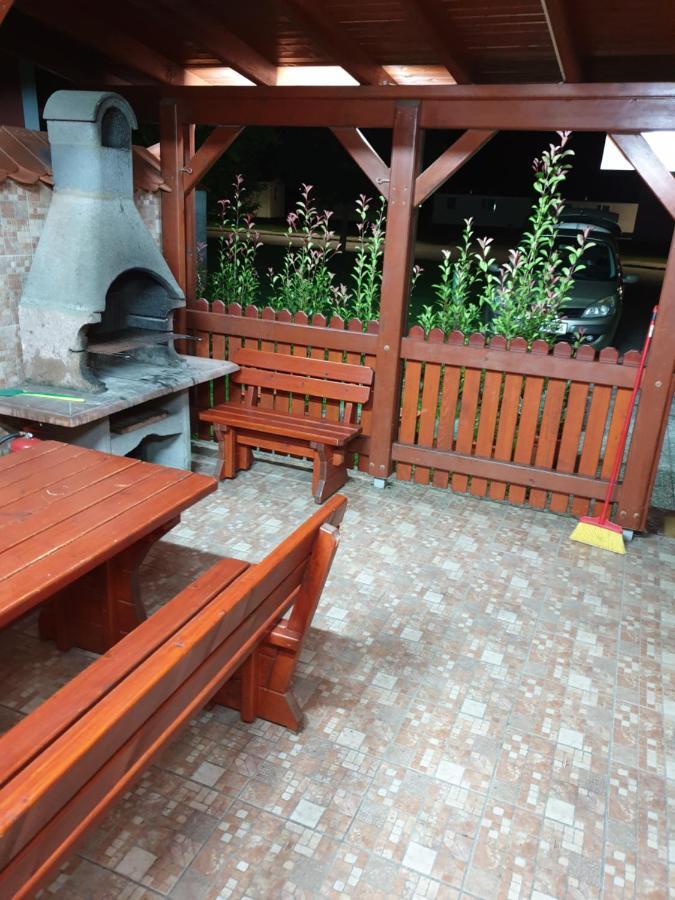 Terme Catez Apartma Nine Catez ob Savi Esterno foto
